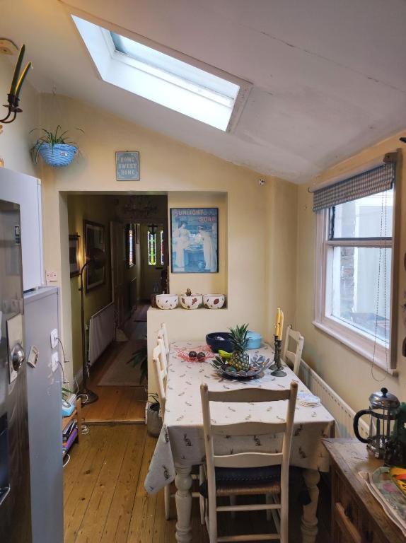 Cosy London Double Room Near Wimbledon Exterior foto